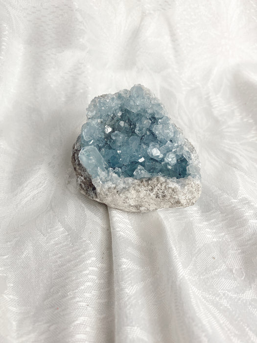 CELESTITE CLUSTER NATURAL BLUE CRYSTAL CLUSTER | ACCESS HIGHER TRANSPERSONAL CHAKRAS (Approx 400g)