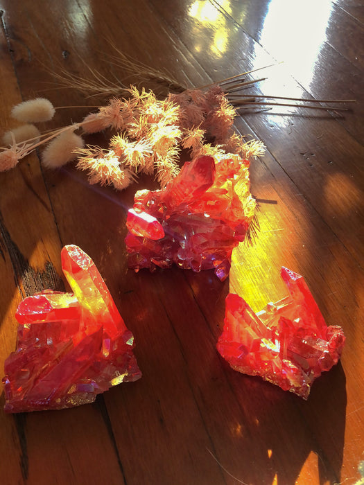 RED CLEAR QUARTZ CLUSTER CRYSTAL (Approx 56-140g)