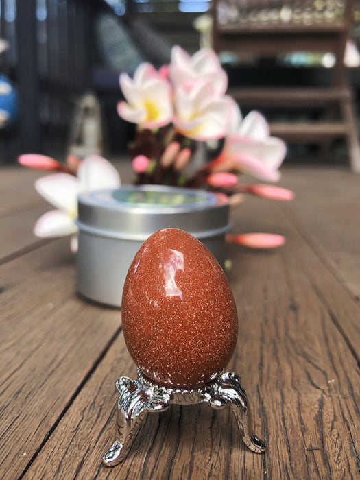 GOLDSTONE GLASS EASTER EGG W/ STUNNING CRYSTAL STAND - RETREALM